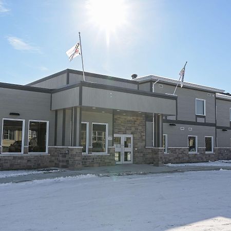 Super 8 By Wyndham Moosonee Hotell Exteriör bild