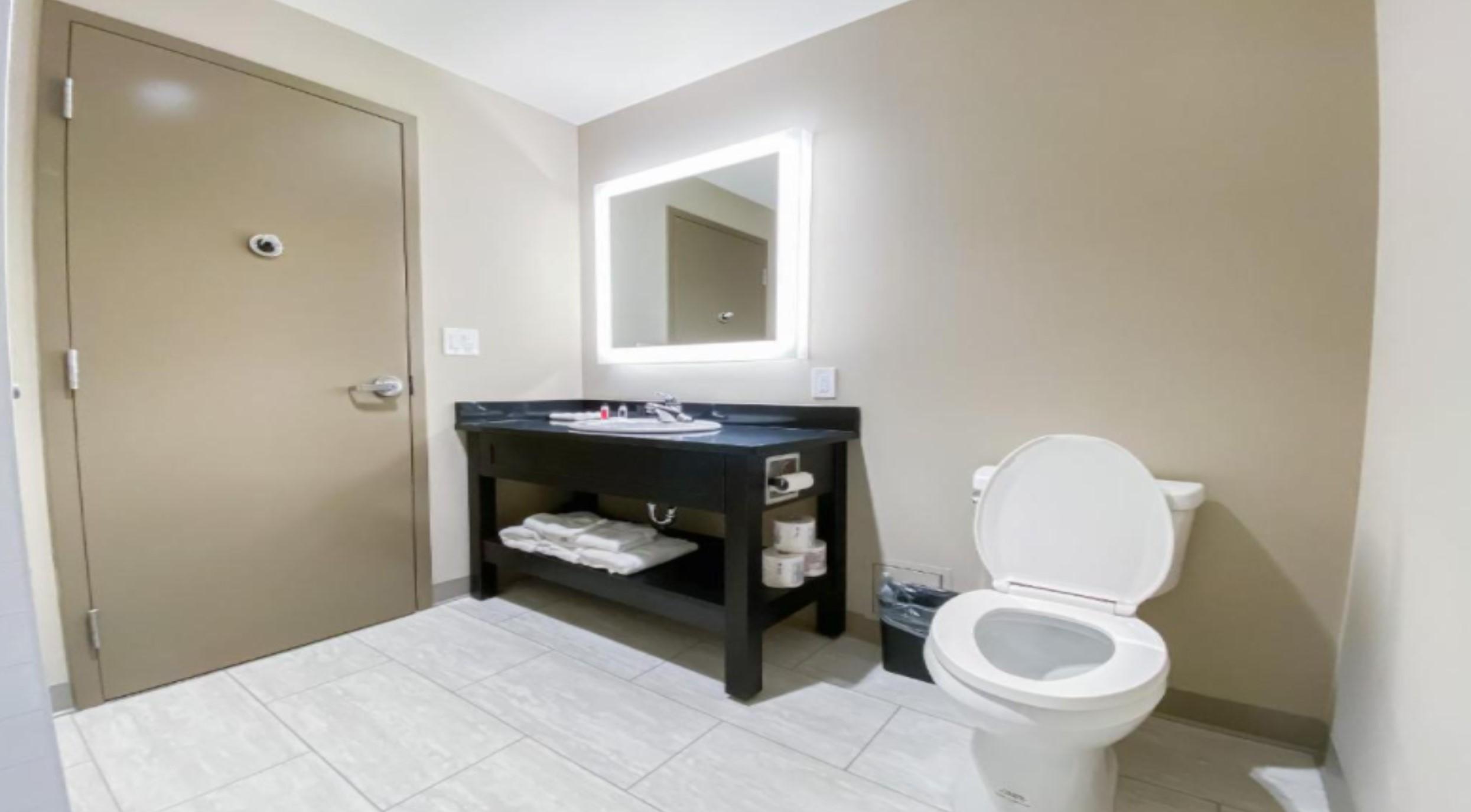 Super 8 By Wyndham Moosonee Hotell Exteriör bild