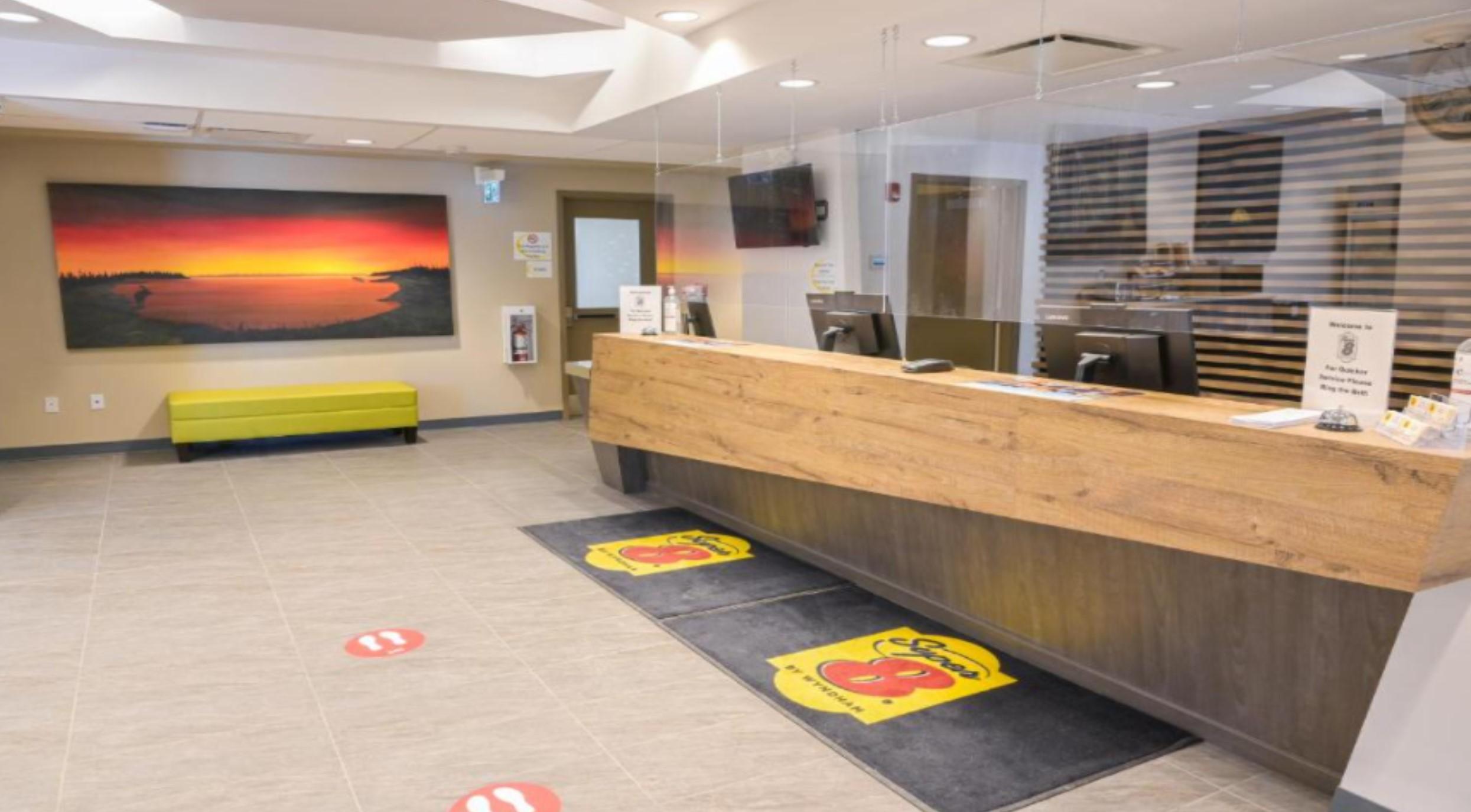 Super 8 By Wyndham Moosonee Hotell Exteriör bild