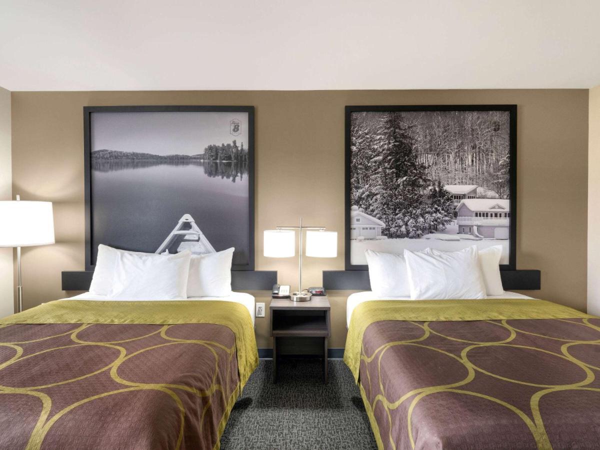 Super 8 By Wyndham Moosonee Hotell Exteriör bild