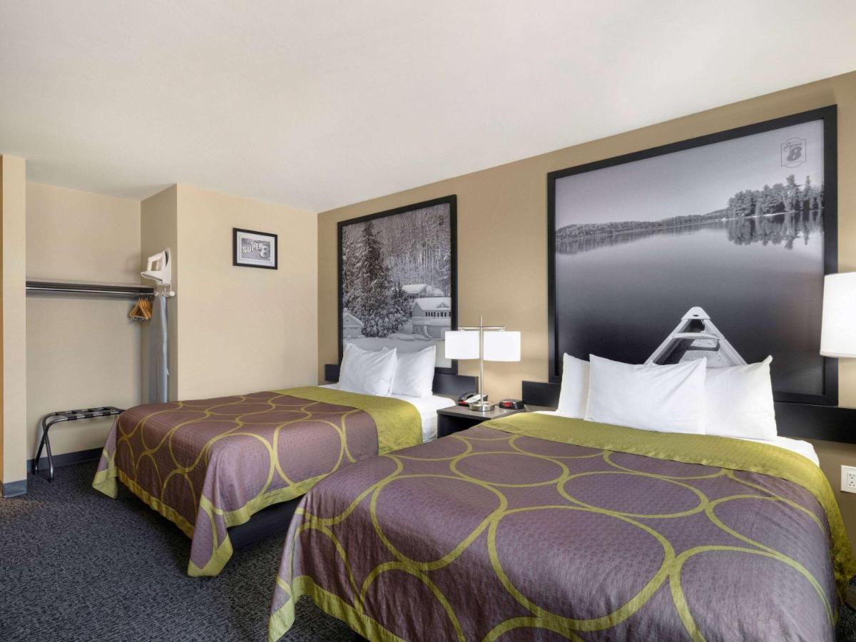 Super 8 By Wyndham Moosonee Hotell Exteriör bild